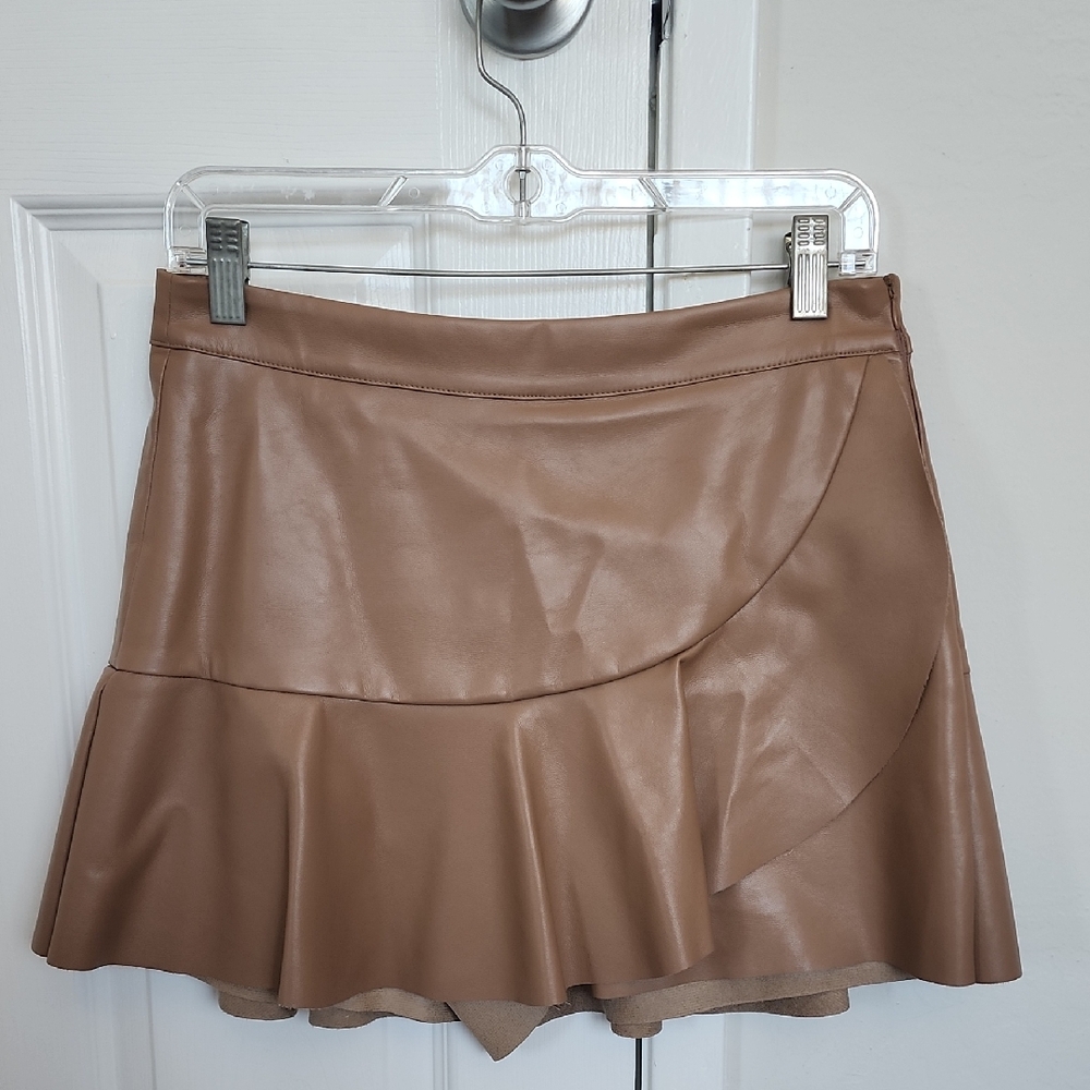 DO+BE Tan Mini Skirt